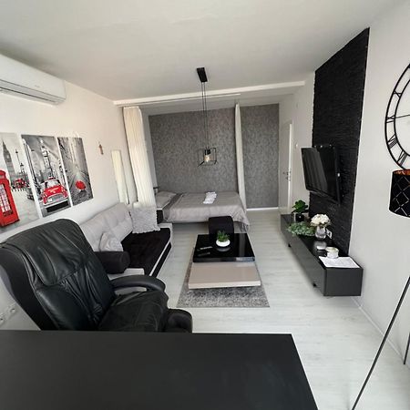 Apartman Paola - Massage Chair- 0-24 Self Check In Out- Zupanja Zewnętrze zdjęcie