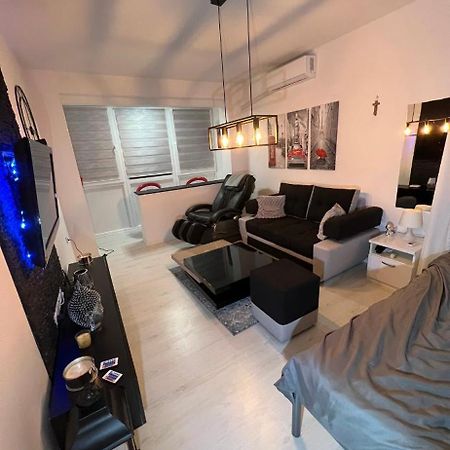 Apartman Paola - Massage Chair- 0-24 Self Check In Out- Zupanja Zewnętrze zdjęcie
