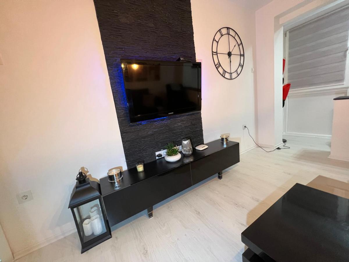 Apartman Paola - Massage Chair- 0-24 Self Check In Out- Zupanja Zewnętrze zdjęcie